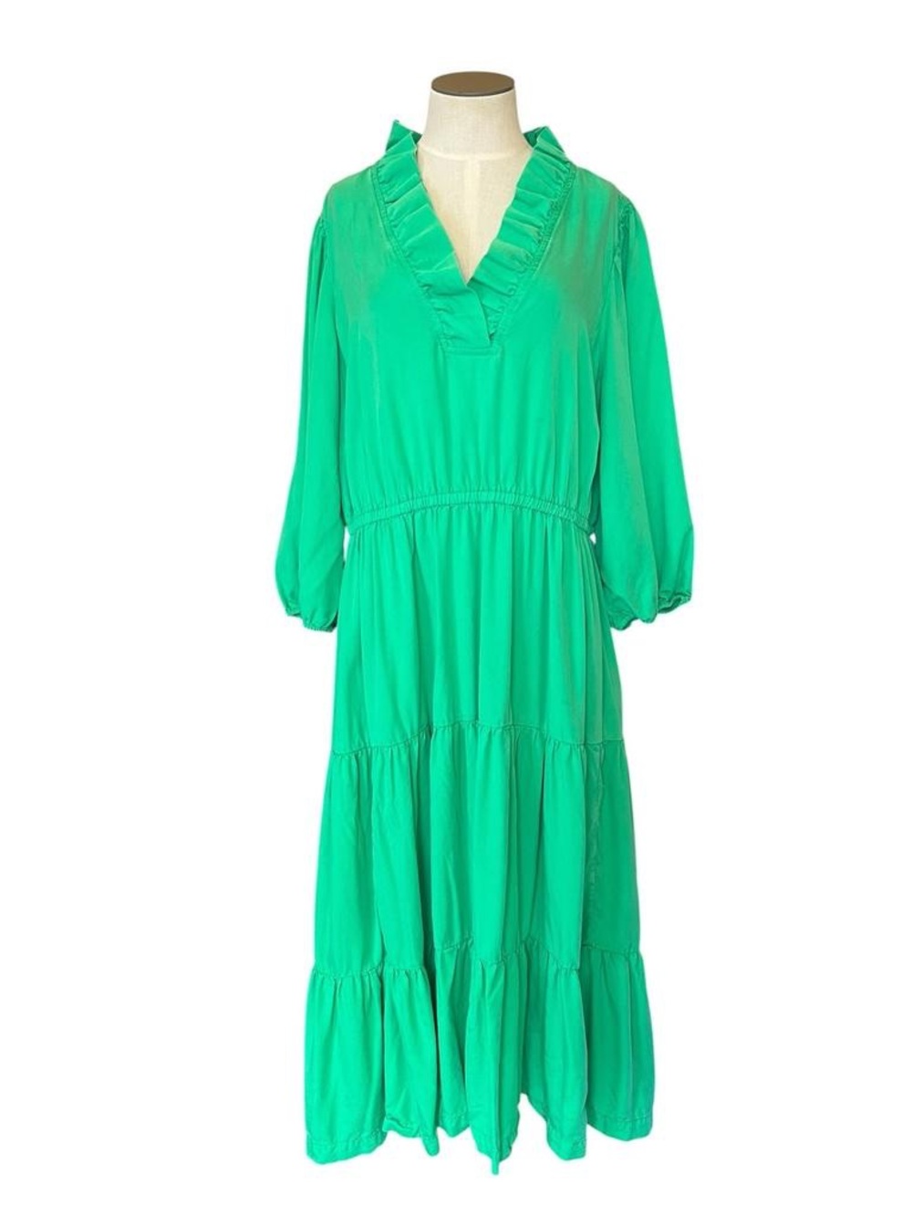 Crown & Ivy Green Ruffle V-Neck Tiered Maxi Dress